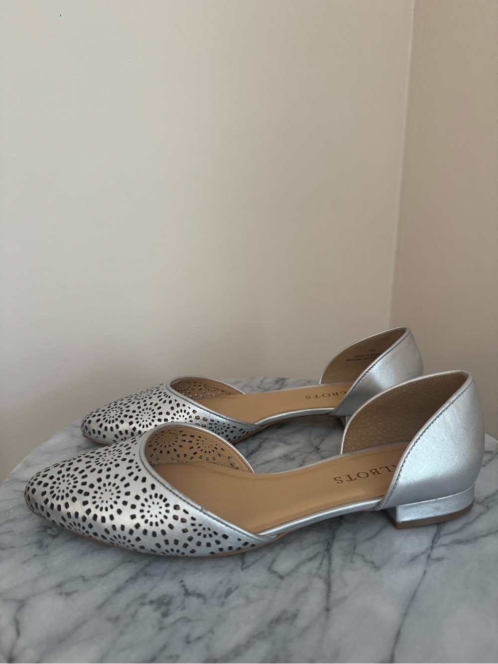 Talbots Leather D’Orsay Flats Women’s Size 7 Silver Perforated Pointed Toe